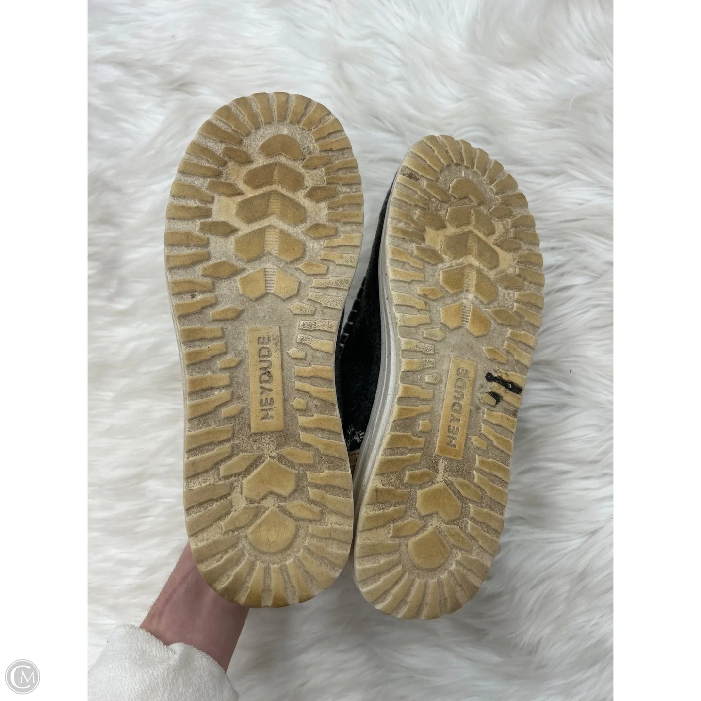 Shoes Flats By Hey Dude In Grey, Size: 7