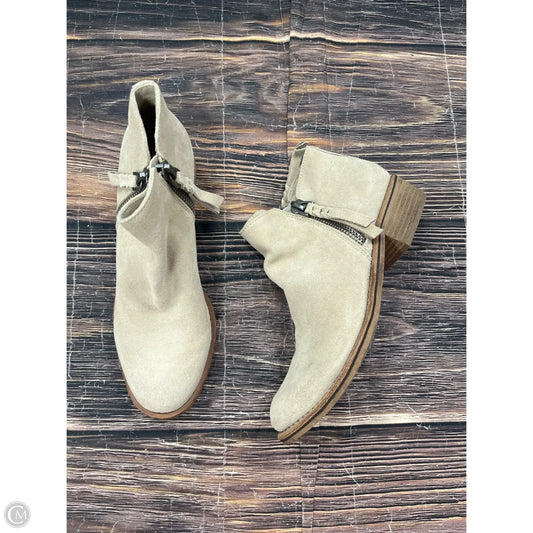 Boots Ankle Flats By Dolce Vita In Cream, Size: 7.5