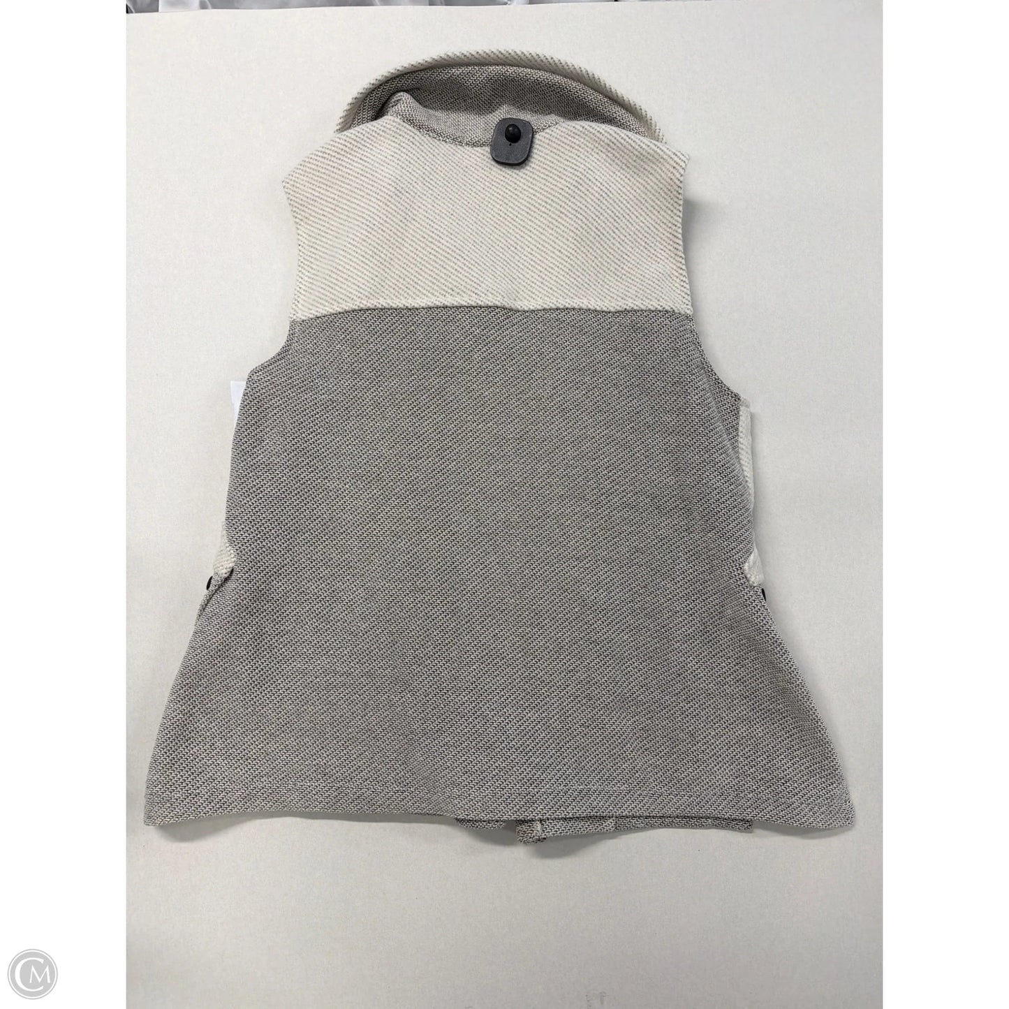 Cardigan By Clothes Mentor In Tan, Size: Xl