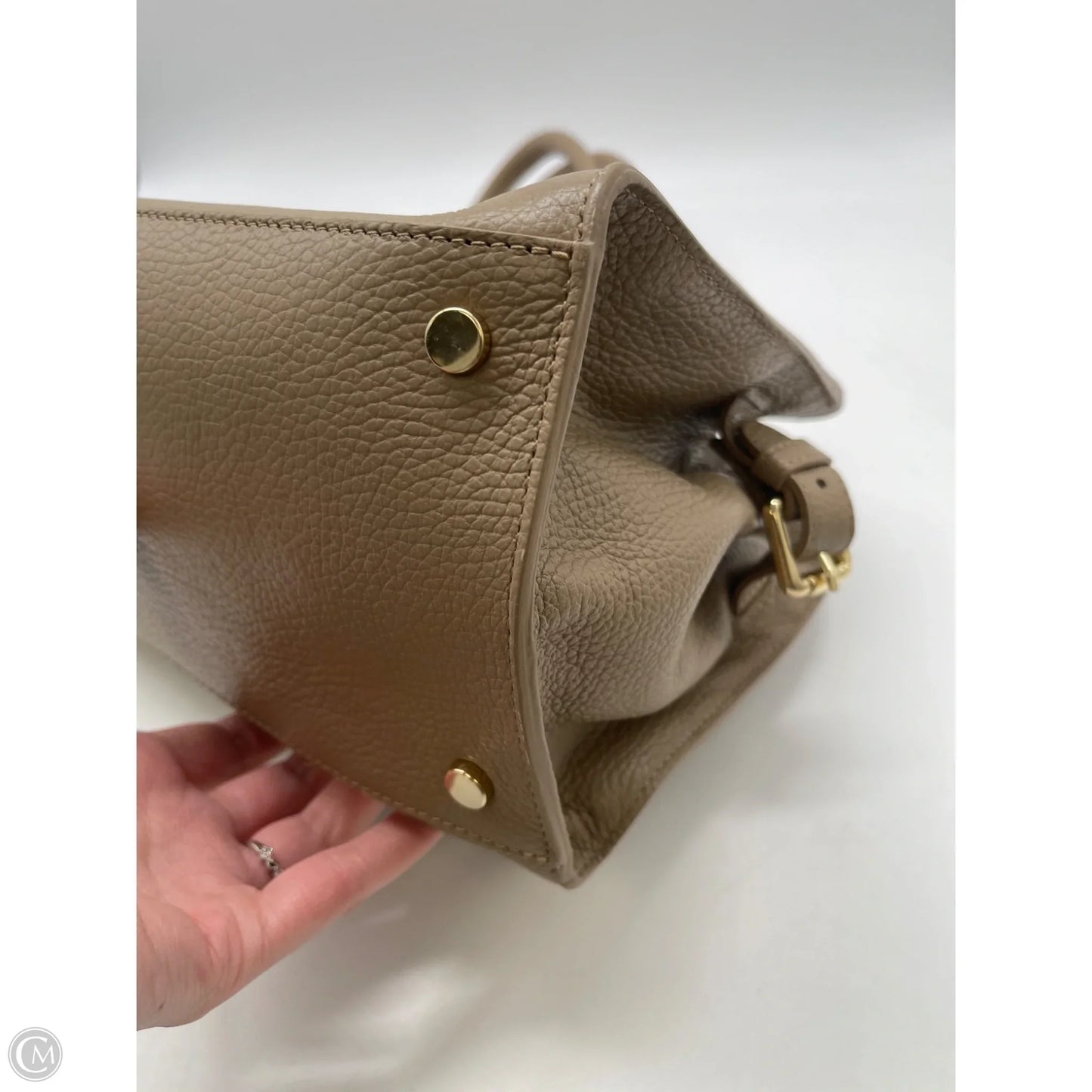 Handbag By Clothes Mentor, Size: Medium