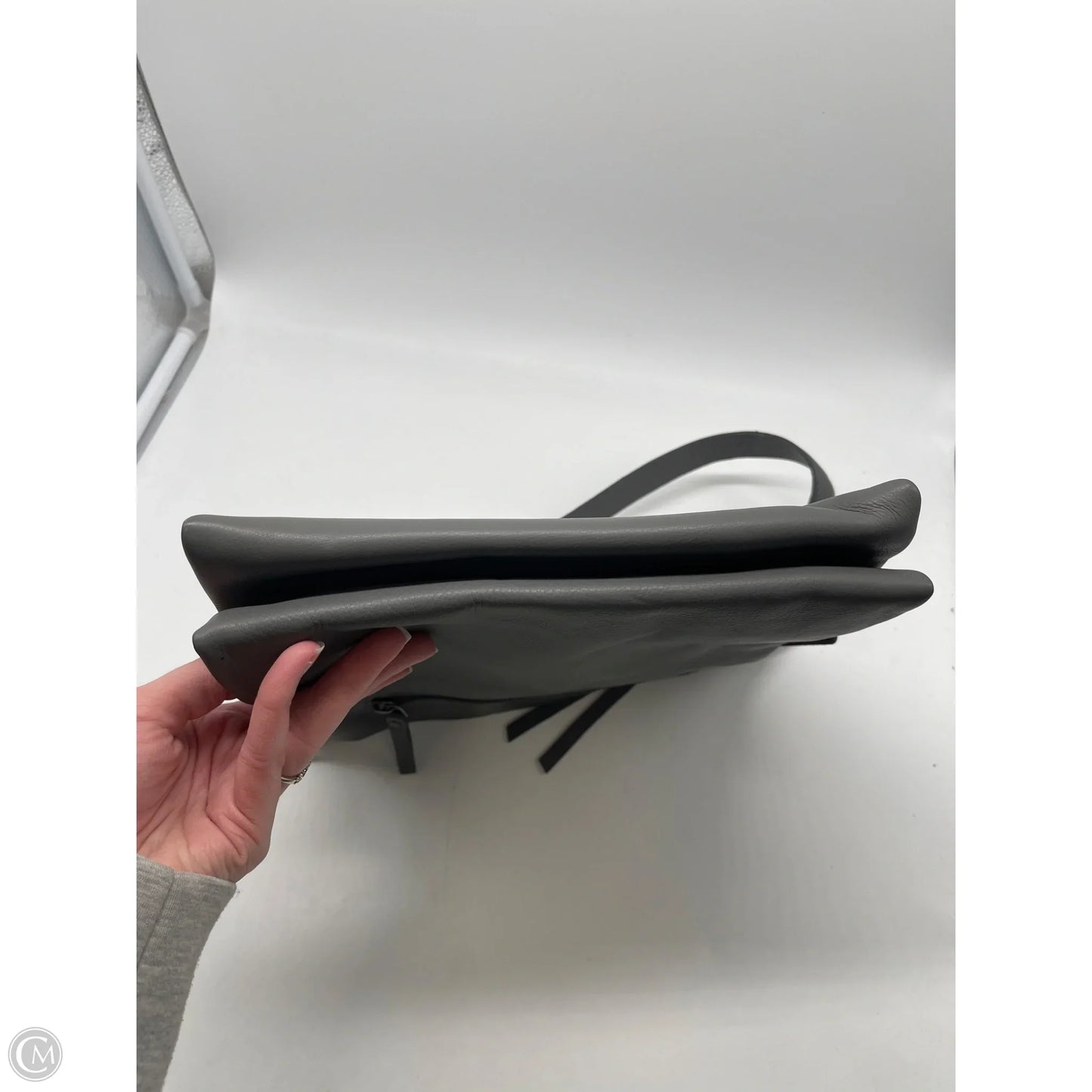 Handbag By Clothes Mentor, Size: Medium