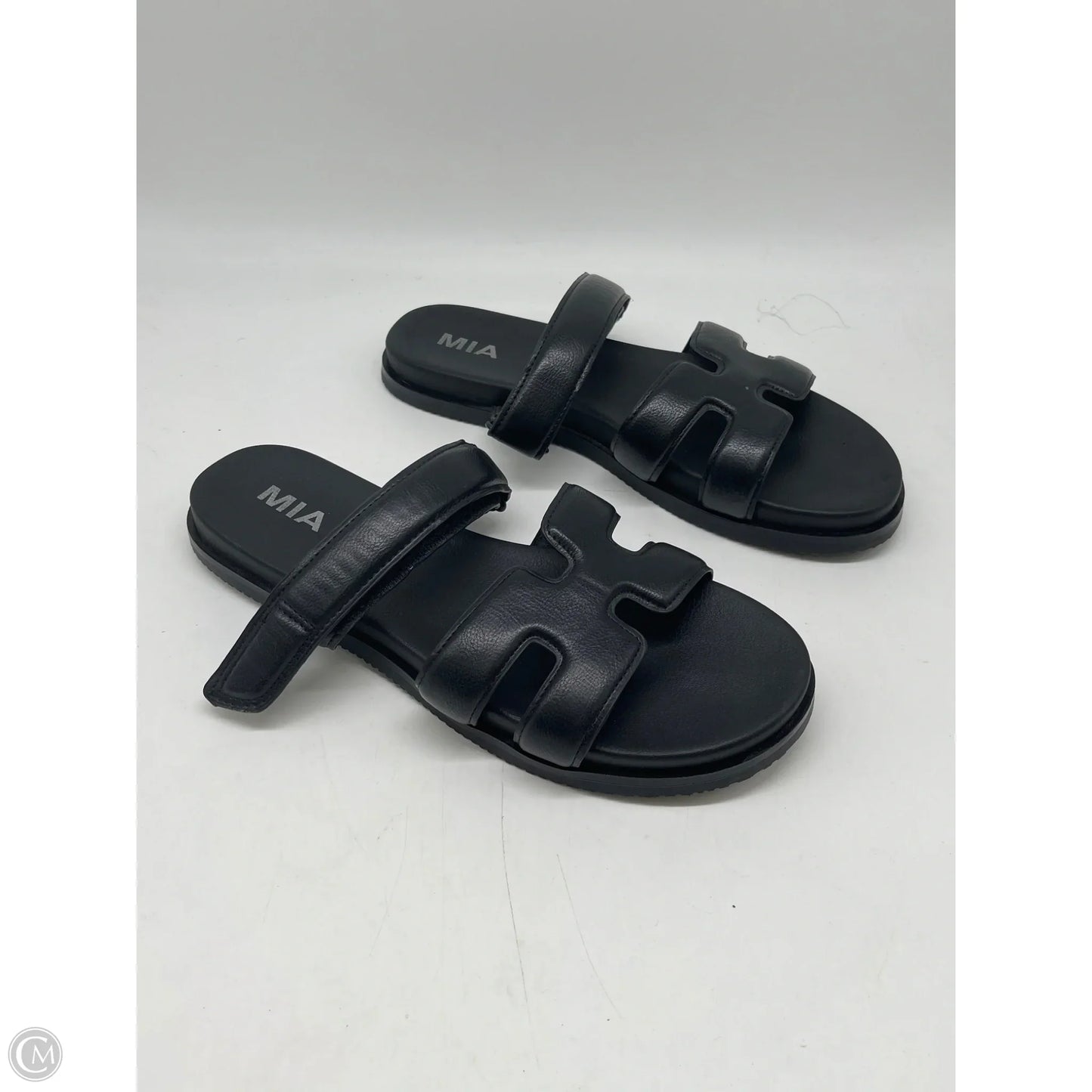 Sandals Flats By Mia In Black, Size: 8.5