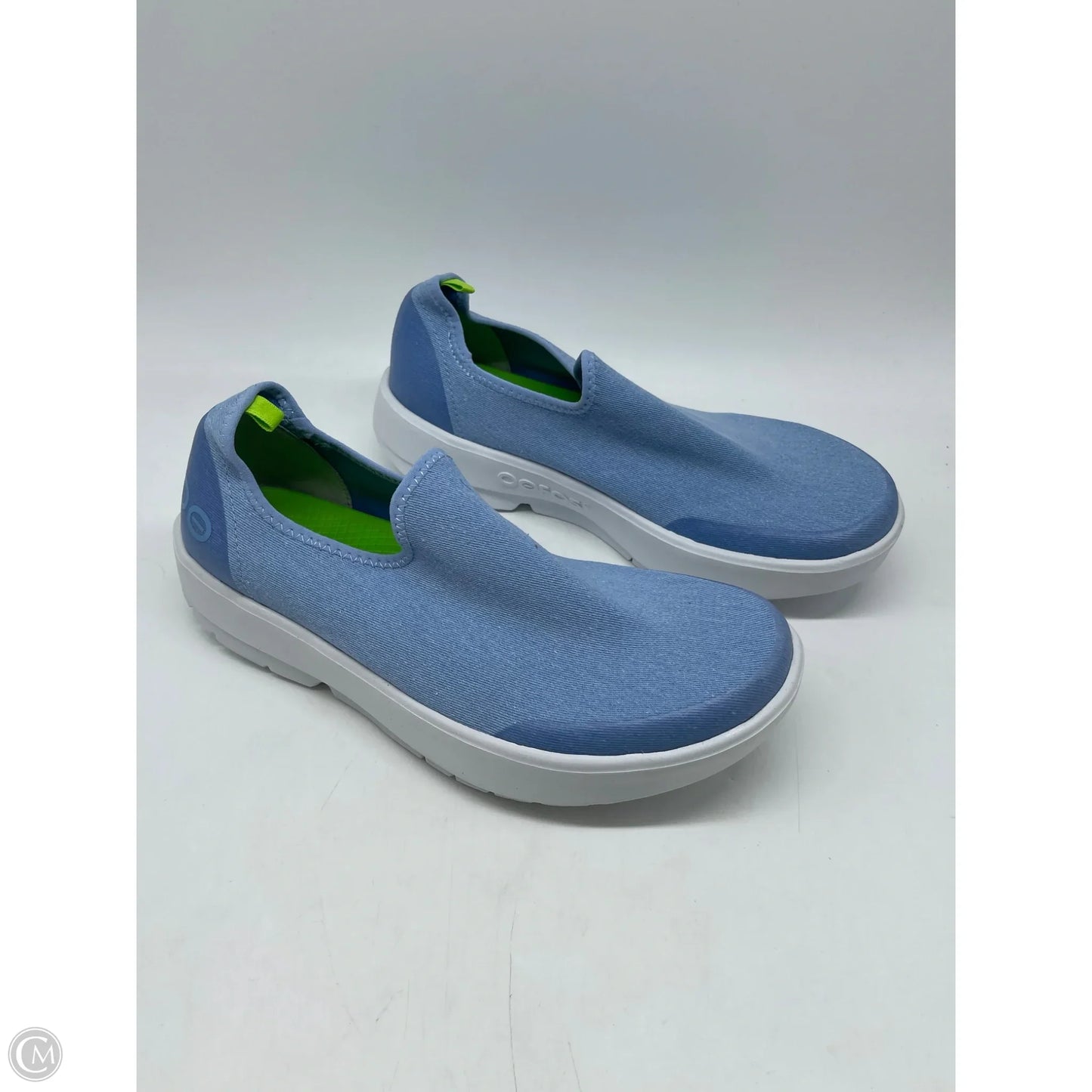 Shoes Flats By Oofos In Blue, Size: 9