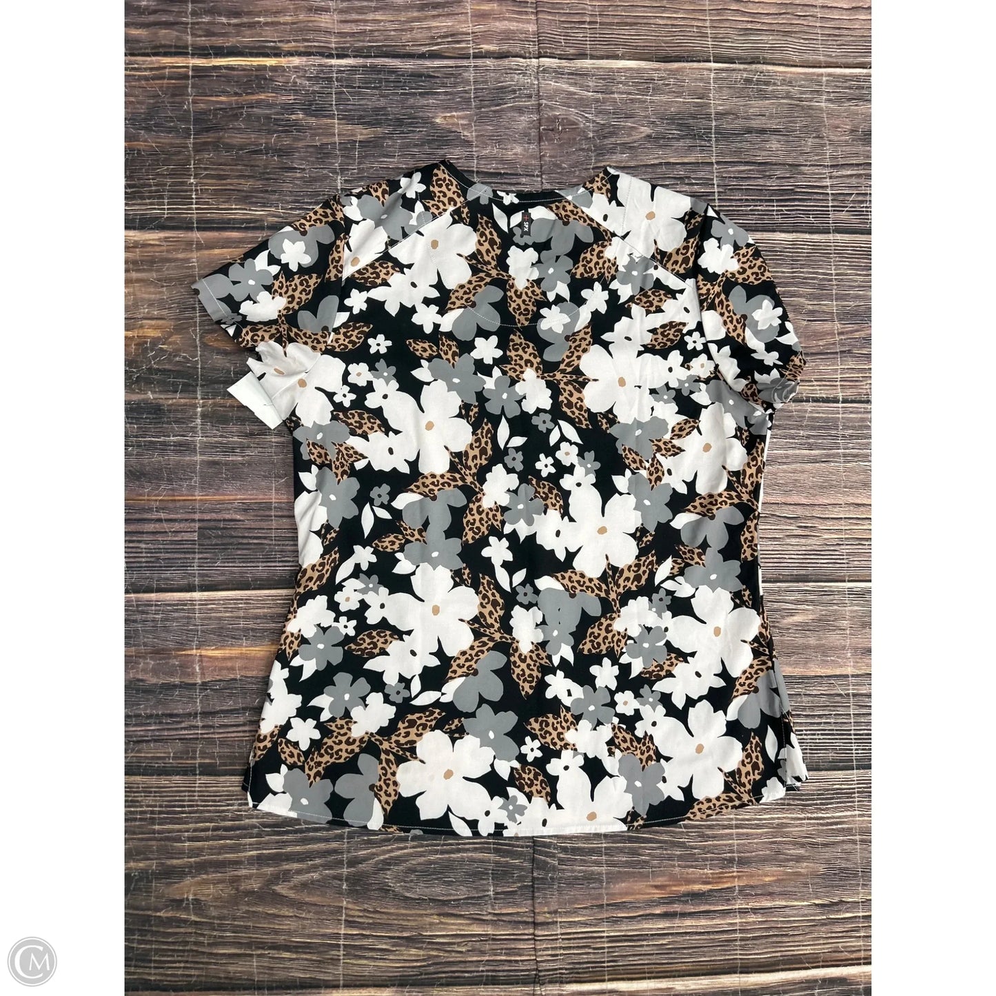 Top Short Sleeve By Clothes Mentor In Floral Print, Size: L