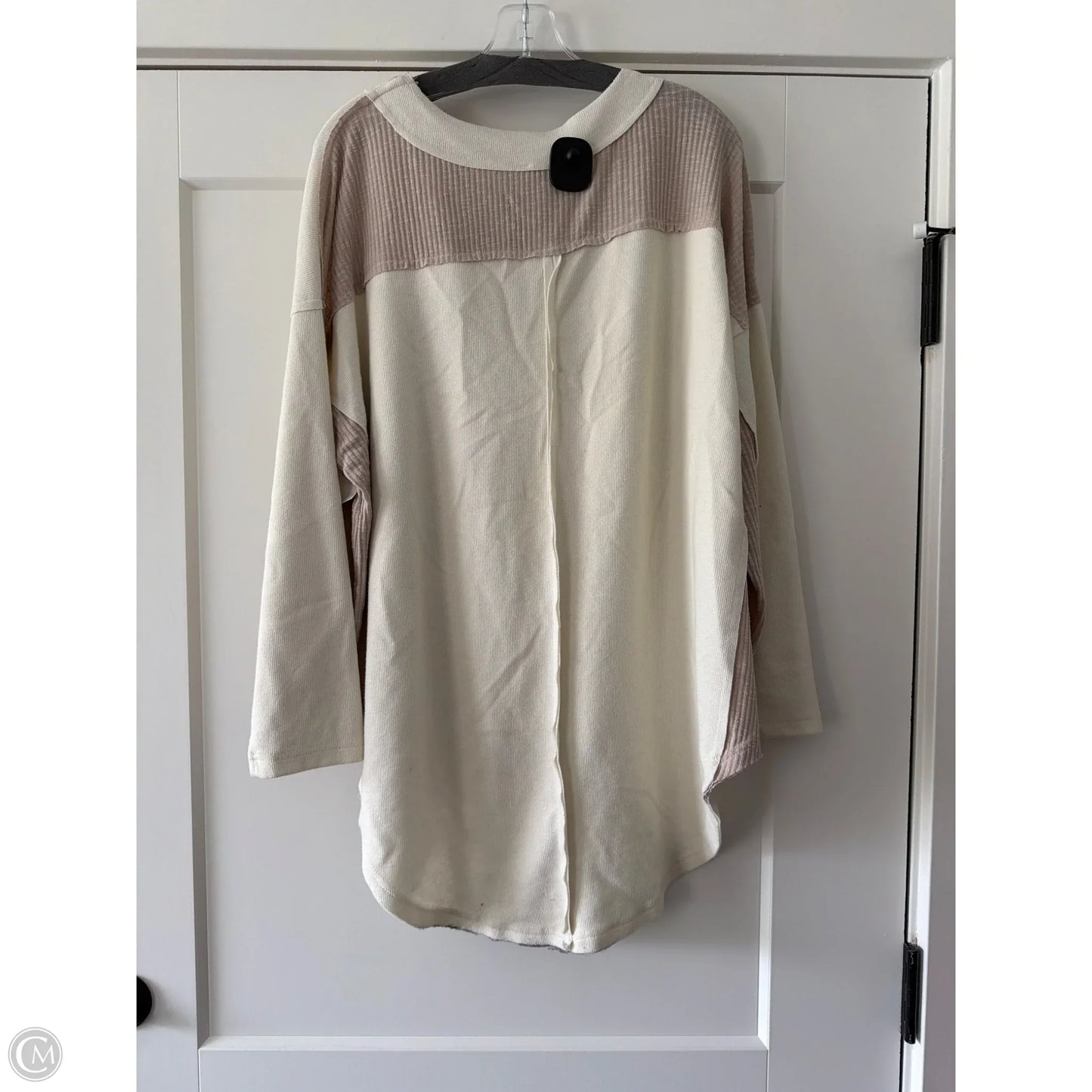 Top Long Sleeve By Pol In Cream, Size: S