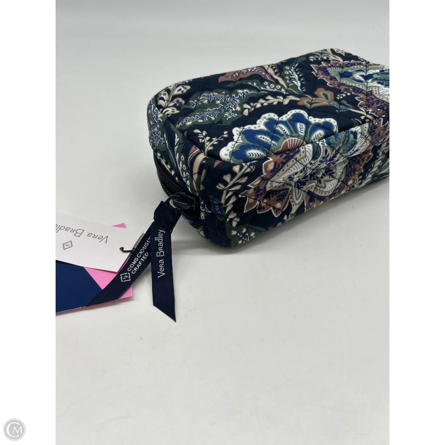 Makeup Bag By Vera Bradley, Size: Medium