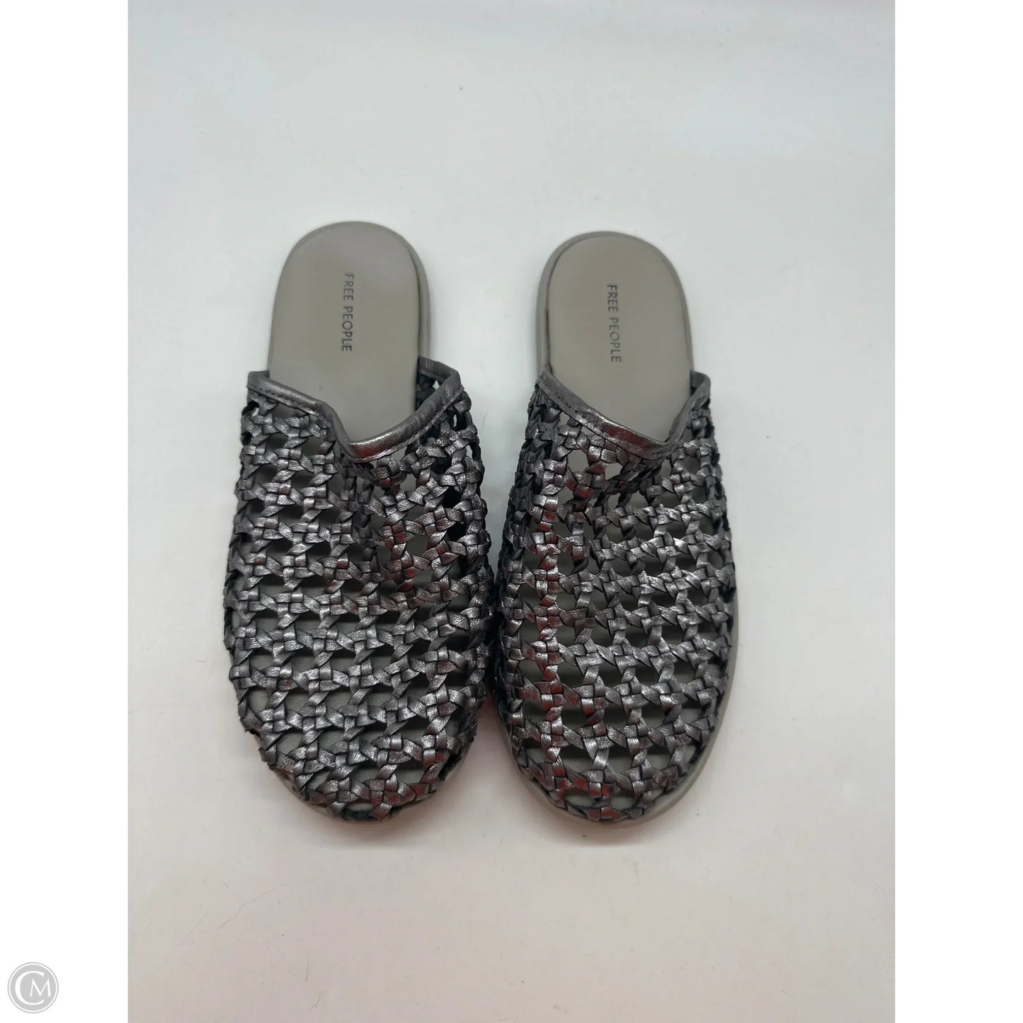 Shoes Flats By Free People In Silver, Size: 8.5