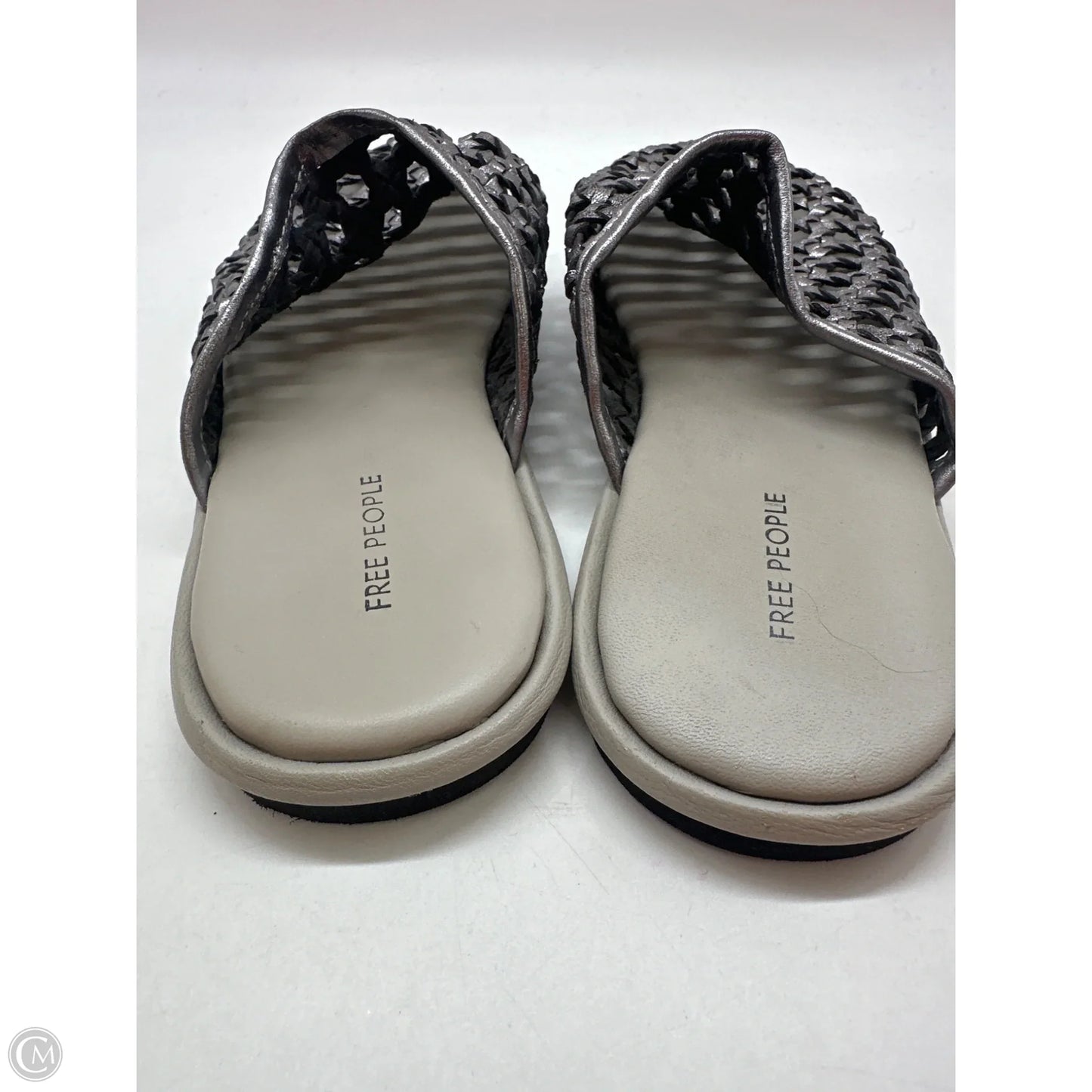 Shoes Flats By Free People In Silver, Size: 8.5