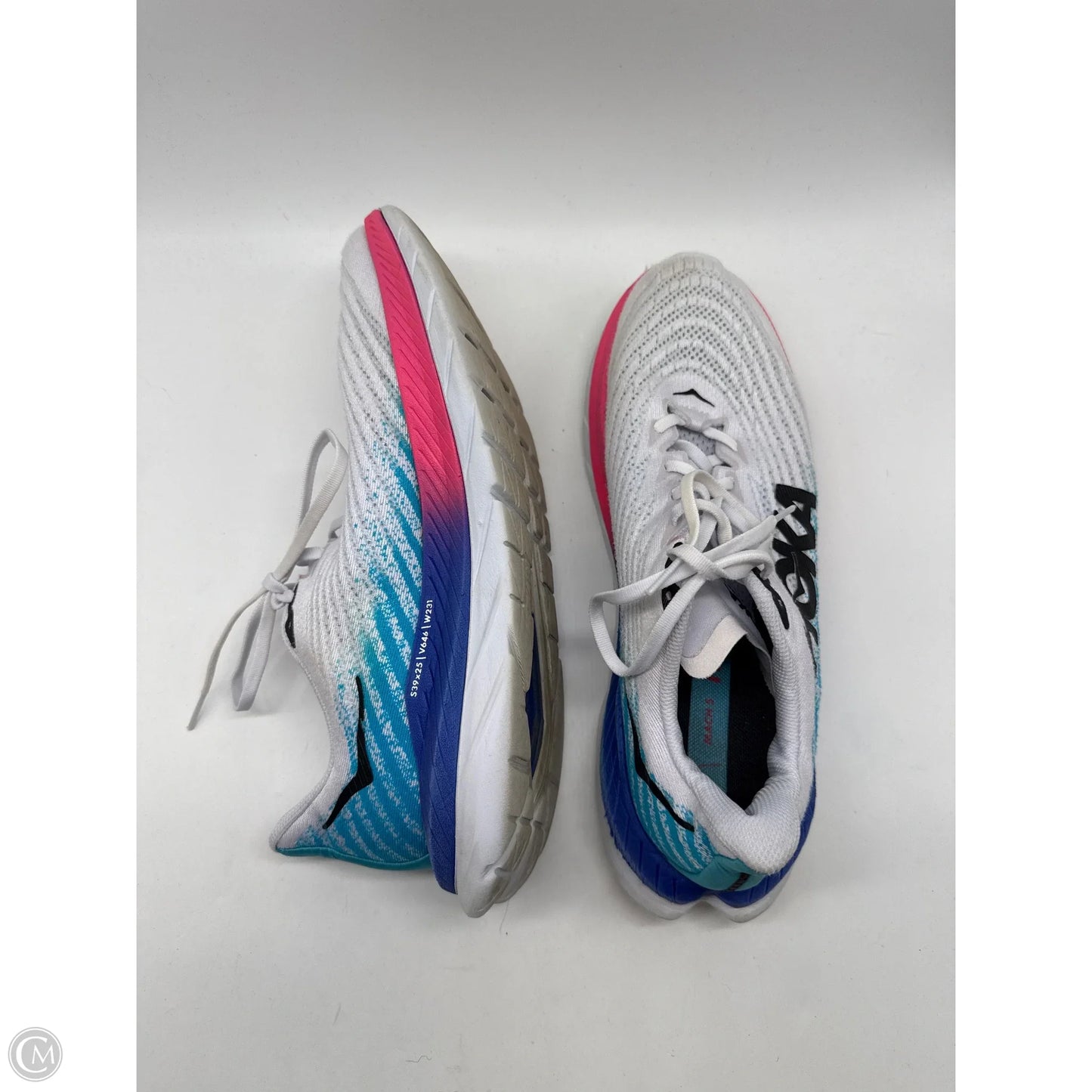 Shoes Athletic By Hoka In White, Size: 10.5