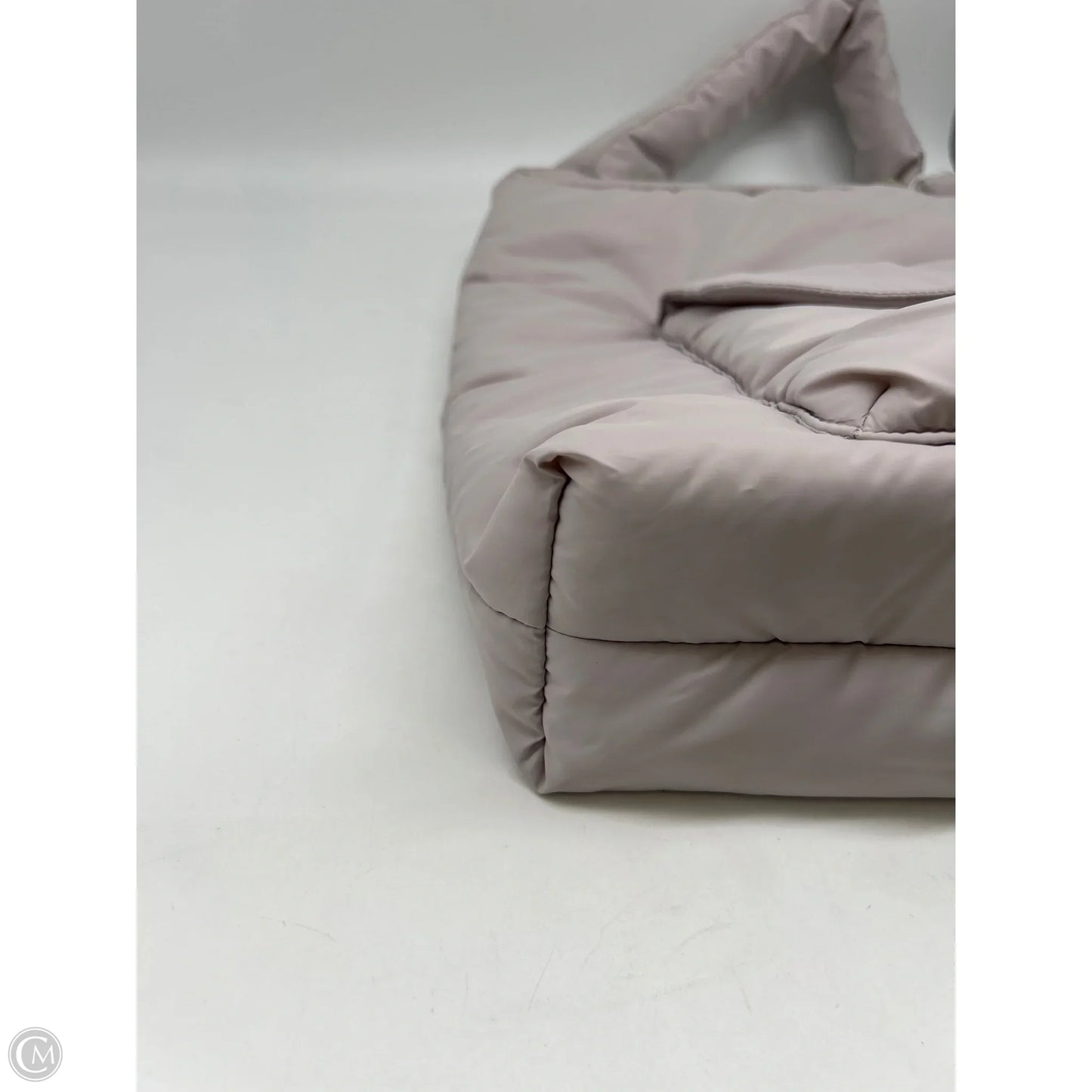 Handbag By Tommy Bahama, Size: Medium