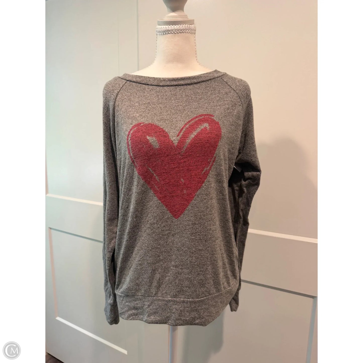Top Long Sleeve By Maurices In Grey, Size: S