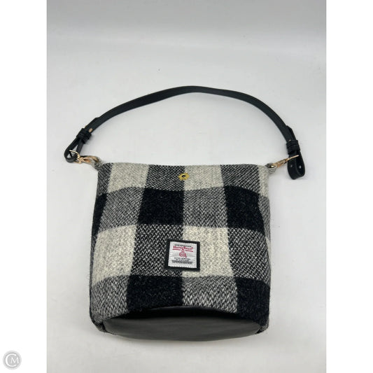 Handbag By Clothes Mentor, Size: Medium