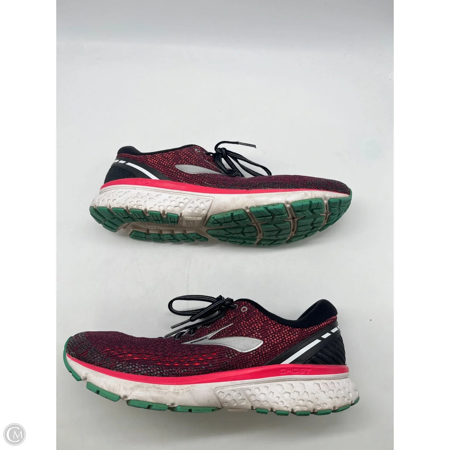 Shoes Athletic By Brooks In Red, Size: 12