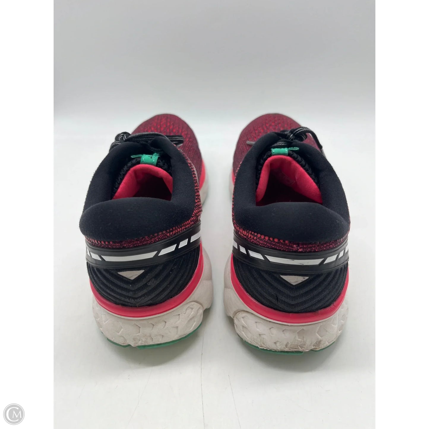 Shoes Athletic By Brooks In Red, Size: 12