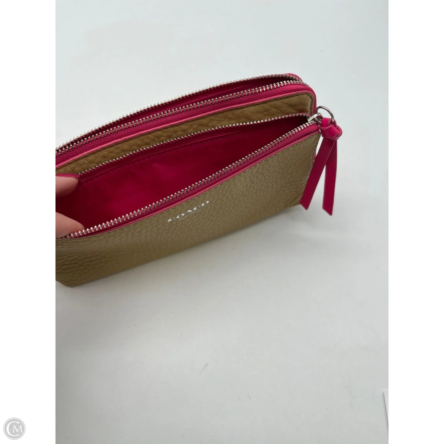 Wristlet Designer By Coach, Size: Medium