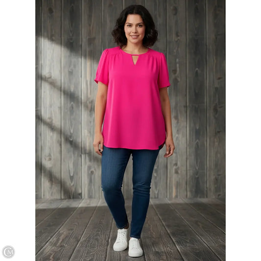 Top Short Sleeve By Torrid In Pink, Size: 2x
