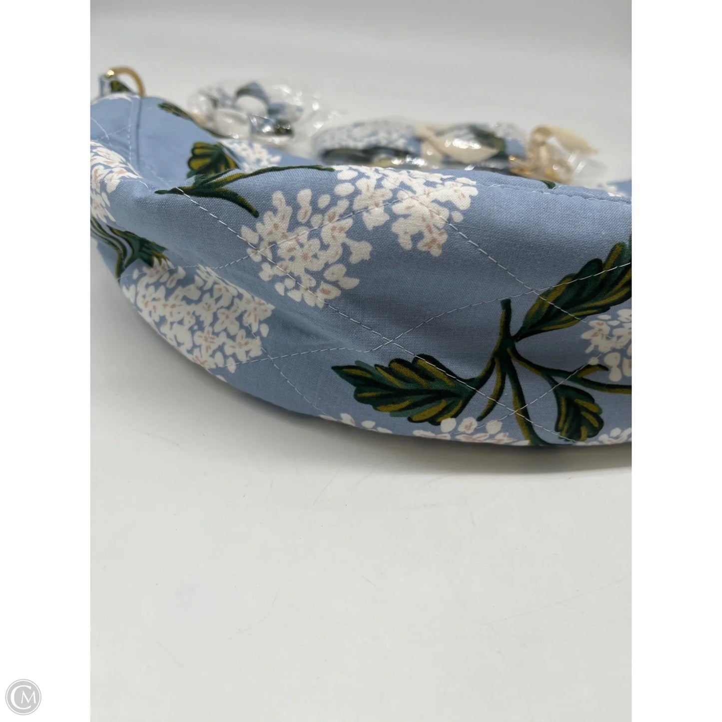 Handbag By Clothes Mentor, Size: Medium