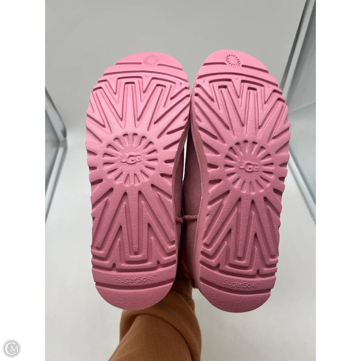 Boots Designer By Ugg In Camouflage Print, Size: 8