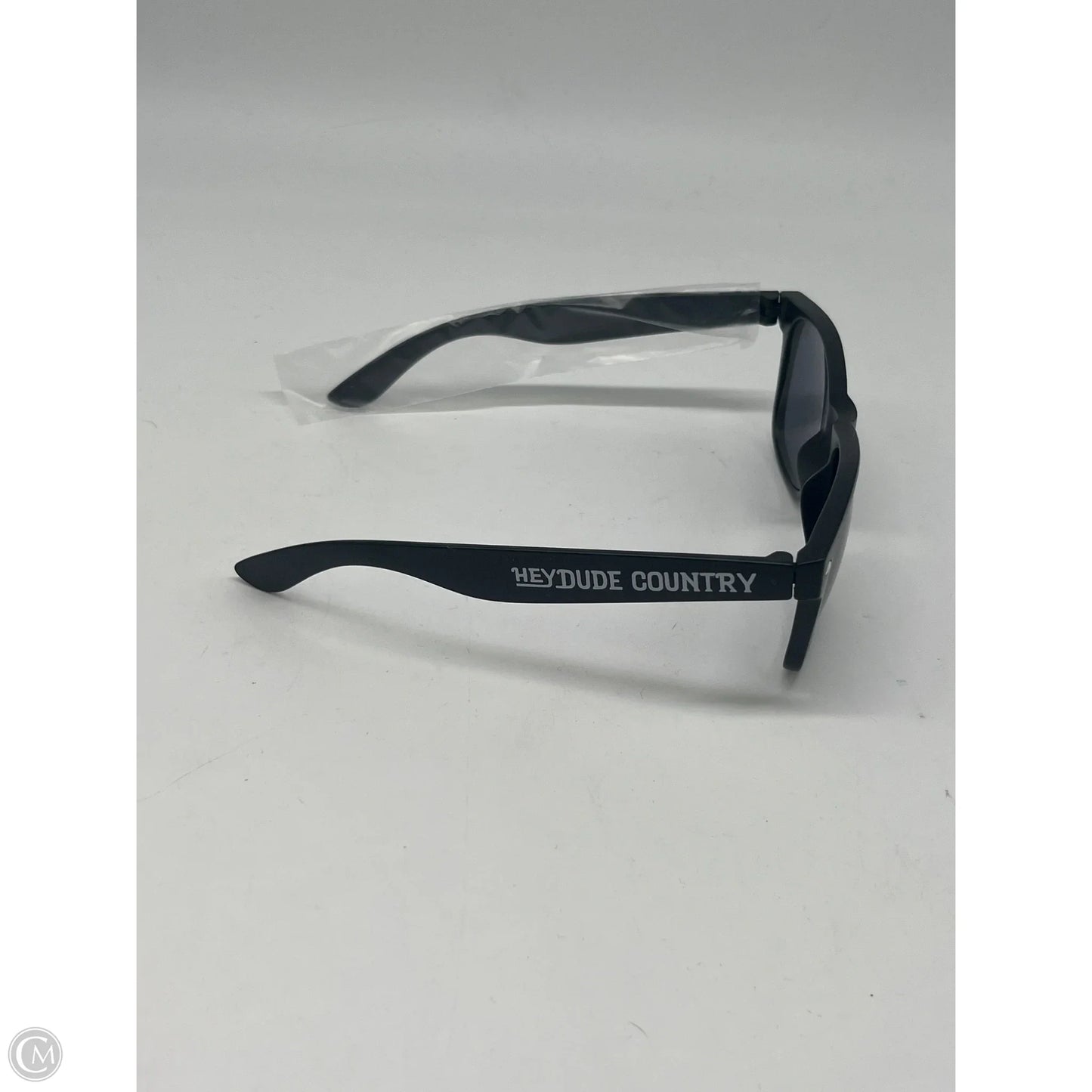 Sunglasses By Hey Dude, Size: Medium