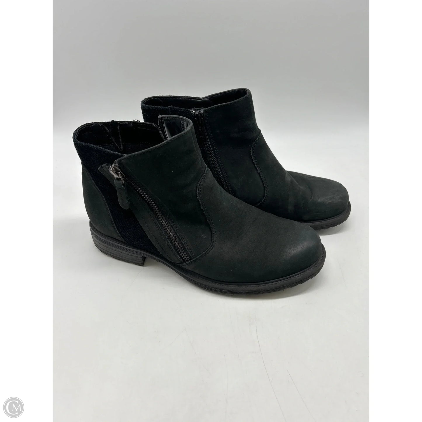 Boots Ankle Flats By Earth In Black, Size: 7.5