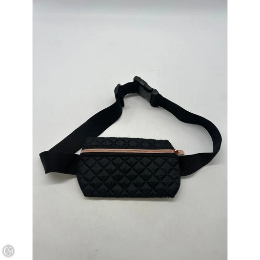Crossbody By Clothes Mentor, Size: Small