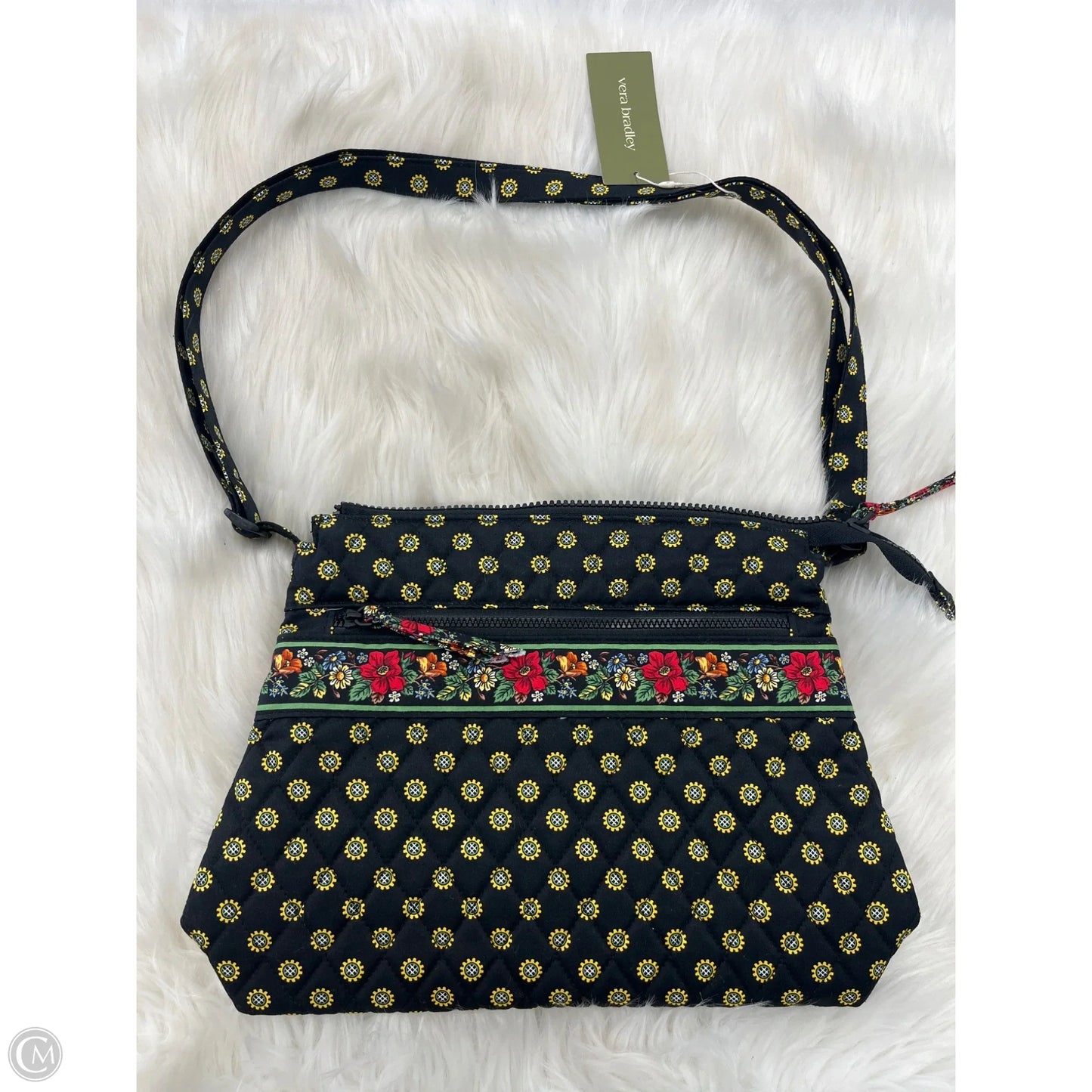 Handbag By Vera Bradley, Size: Medium