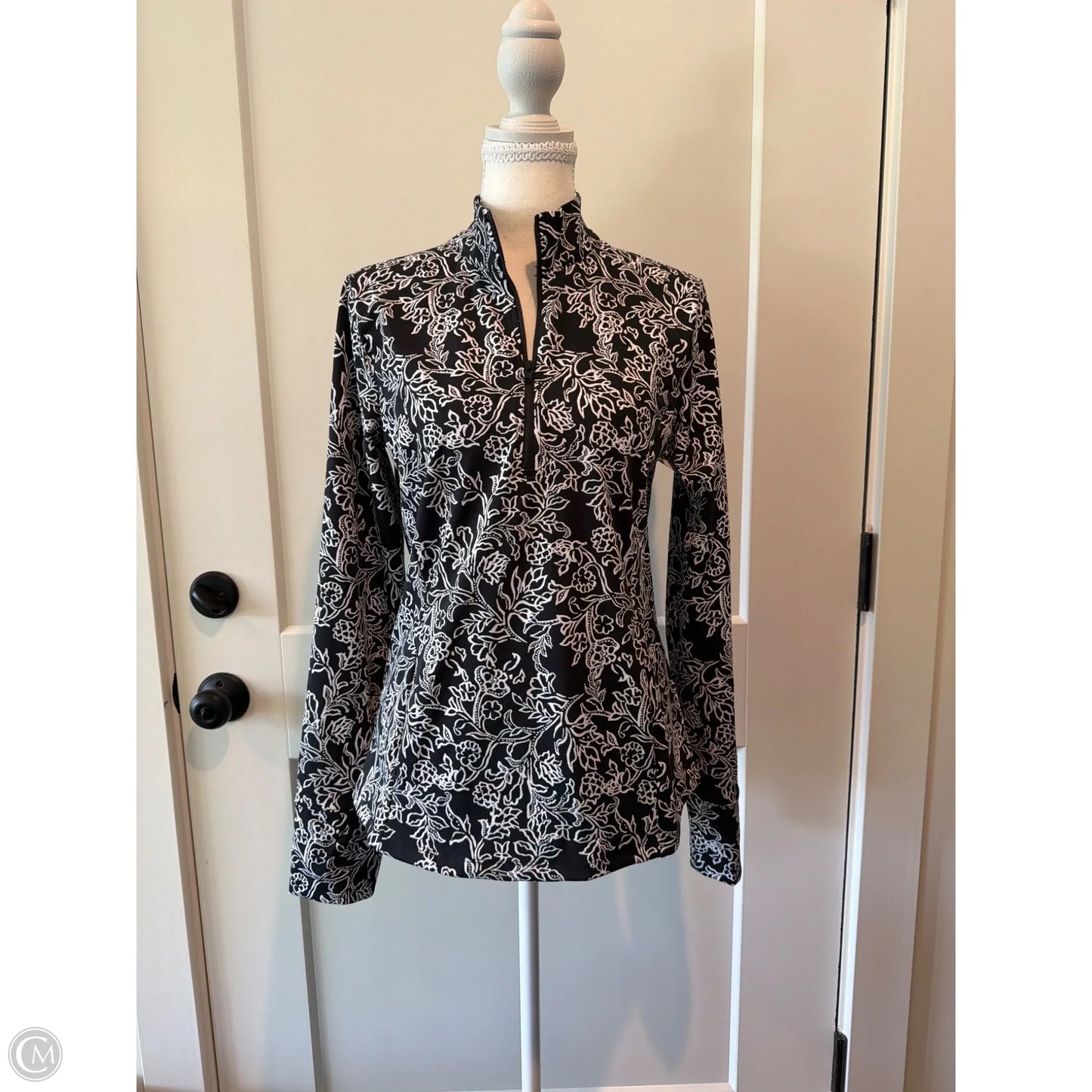 Sweatshirt Collar By Tommy Bahama In Black, Size: M