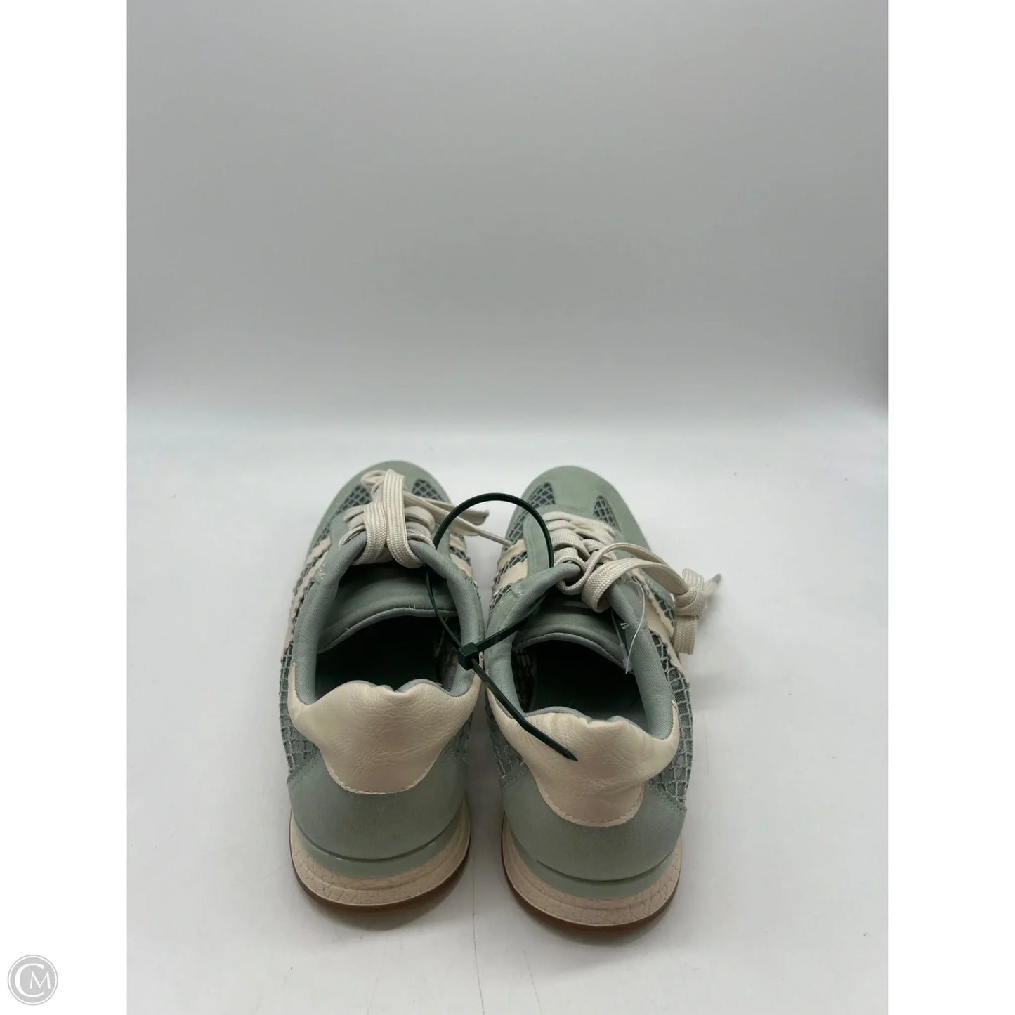 Shoes Sneakers By Dolce Vita In Green, Size: 8