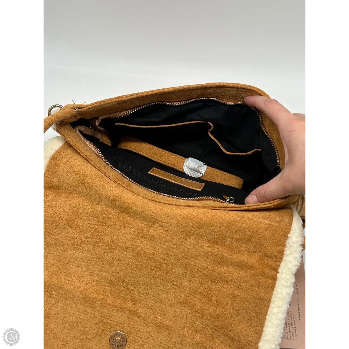 Handbag By Clothes Mentor, Size: Medium