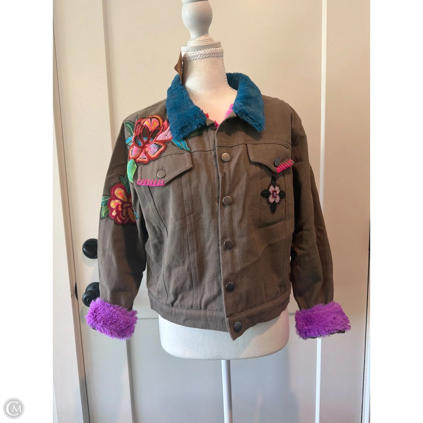 Jacket Denim By Natural Life In Floral Print, Size: M