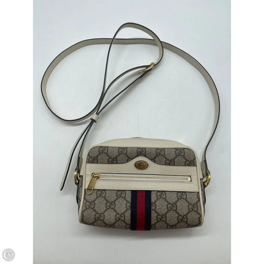 Crossbody Luxury Designer By Gucci, Size: Small