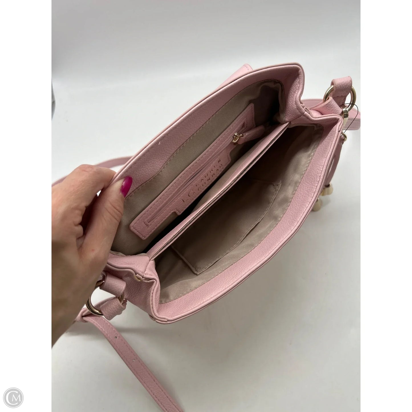 Handbag By Clothes Mentor, Size: Medium