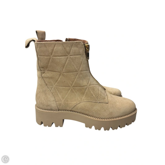 Boots Combat By Clothes Mentor In Beige, Size: 8