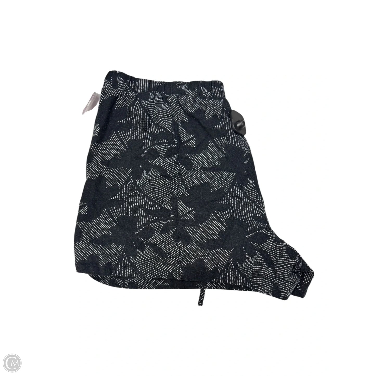 Shorts By Universal Thread In Black, Size: 14