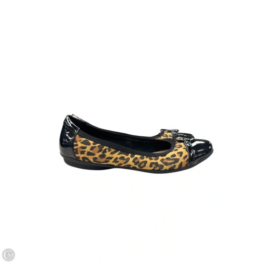 Shoes Flats By Clarks In Leopard Print, Size: 7.5