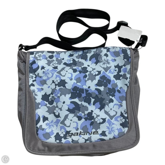 Handbag By Cmc, Size: Medium