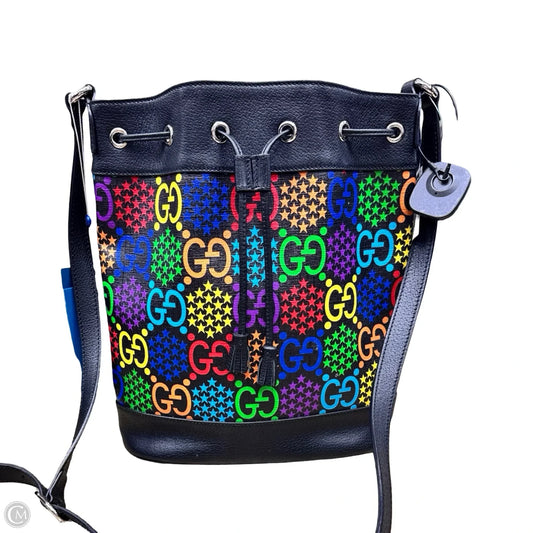 Handbag Luxury Designer By Gucci, Size: Medium