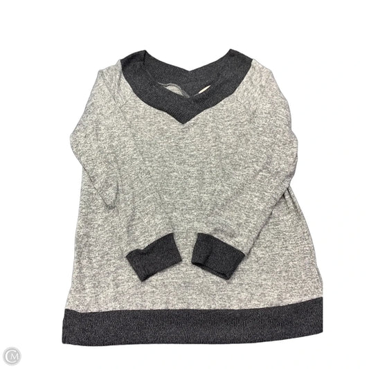 Sweater By Clothes Mentor In Grey, Size: 1x