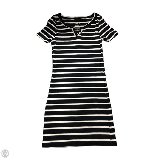 Dress Casual Short By So In Striped Pattern, Size: M