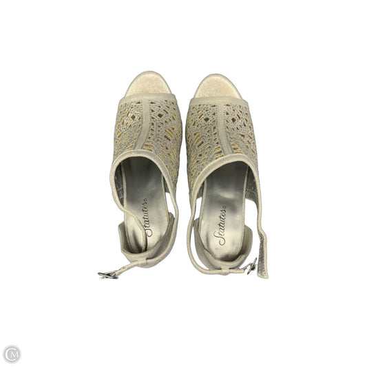 Shoes Heels Kitten By Clothes Mentor In Silver, Size: 6.5