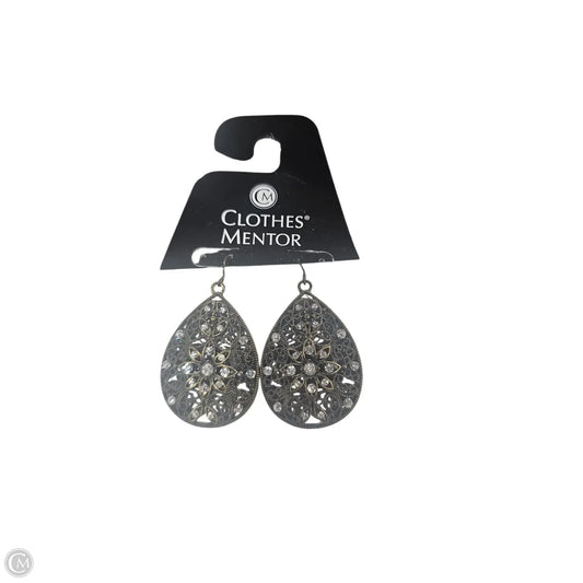 Earrings Dangle/drop By Clothes Mentor