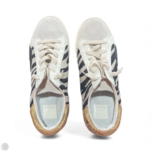 Shoes Hiking By Dolce Vita In Zebra Print, Size: 6.5