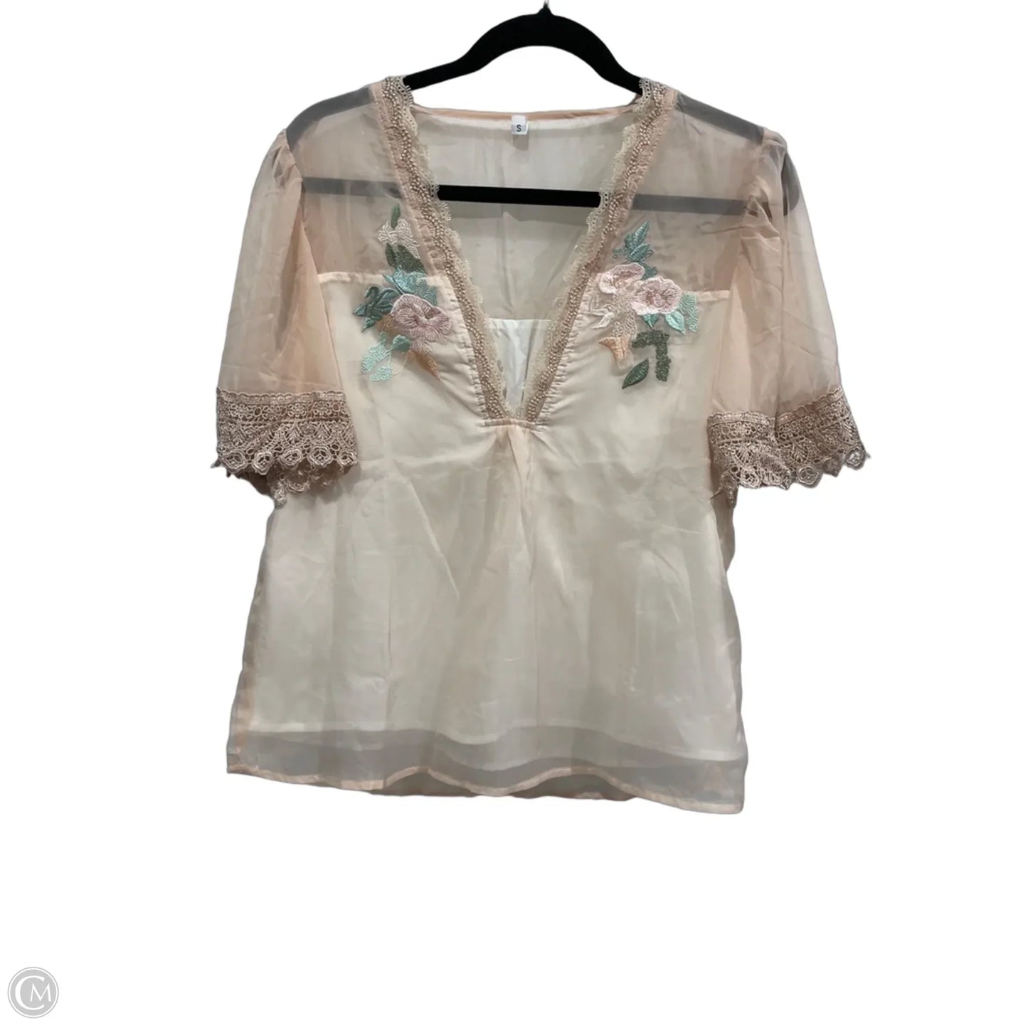 Blouse Short Sleeve By Clothes Mentor In Pink, Size: S