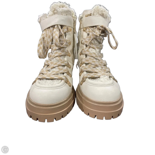 Boots Snow By Circus By Sam Edelman In Cream, Size: 7.5