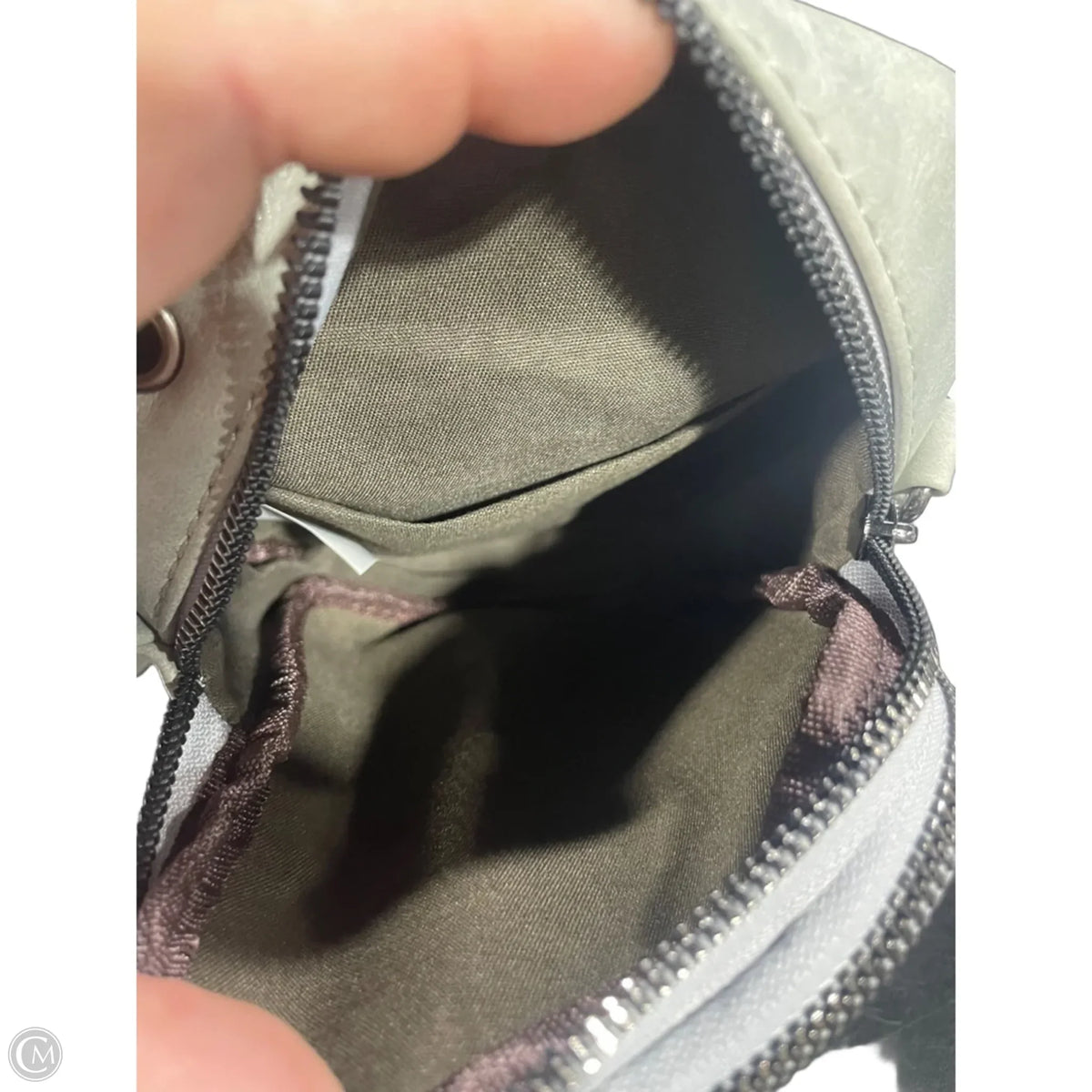 Crossbody By Clothes Mentor, Size: Medium