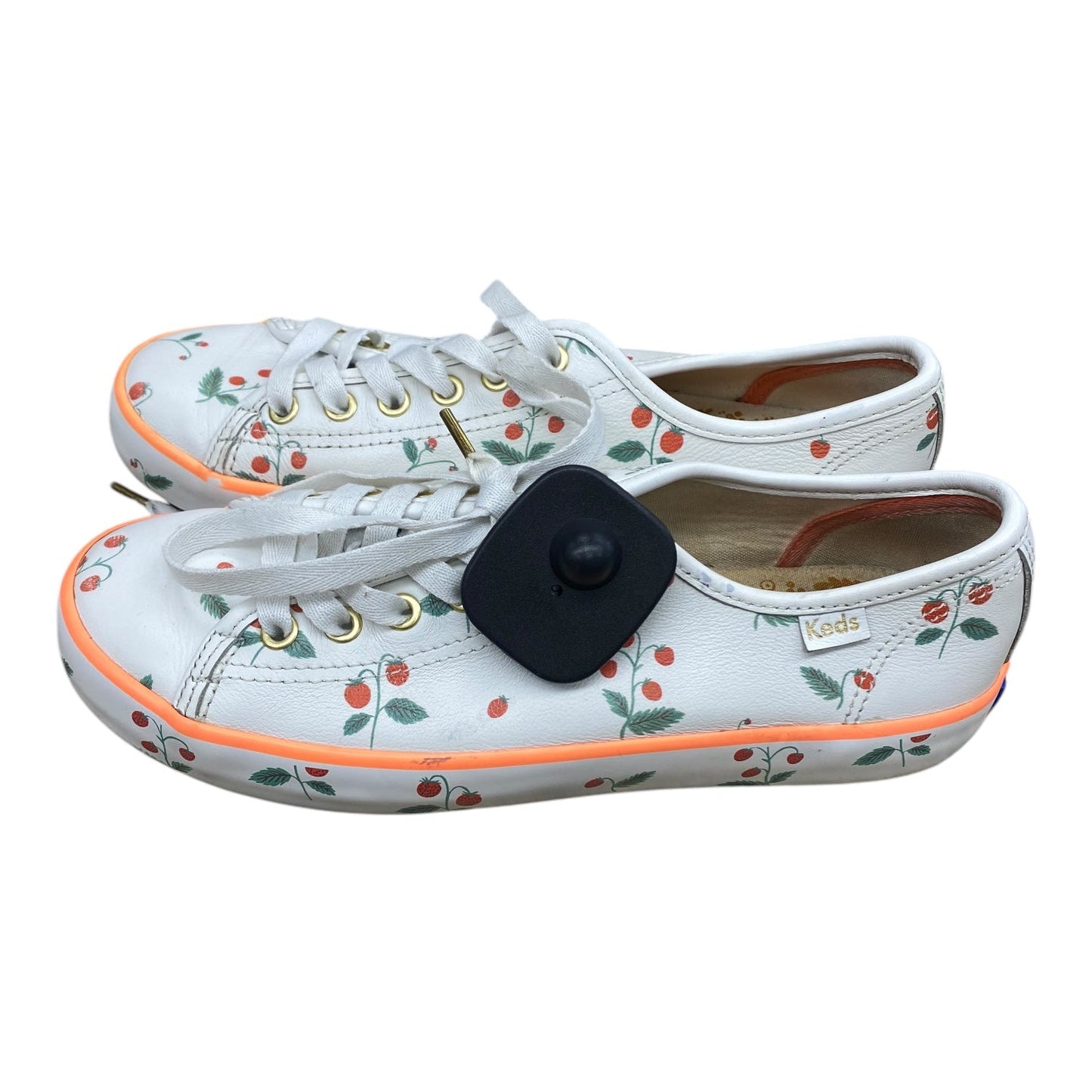 Shoes Sneakers By Keds In Cream, Size: 6