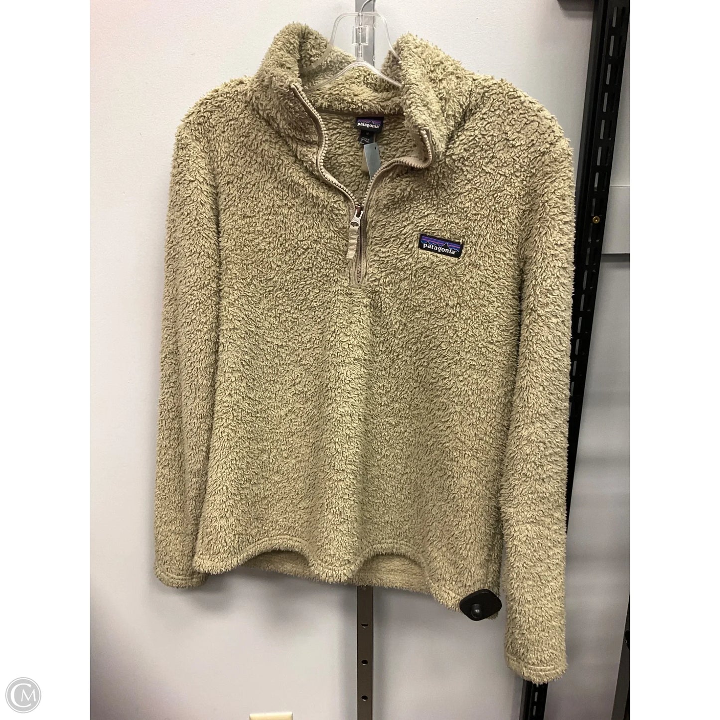 Athletic Top Long Sleeve Collar By Patagonia In Tan, Size: M