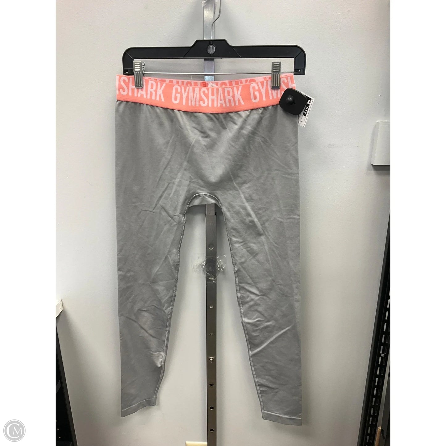 Athletic Leggings By Gym Shark In Grey, Size: L