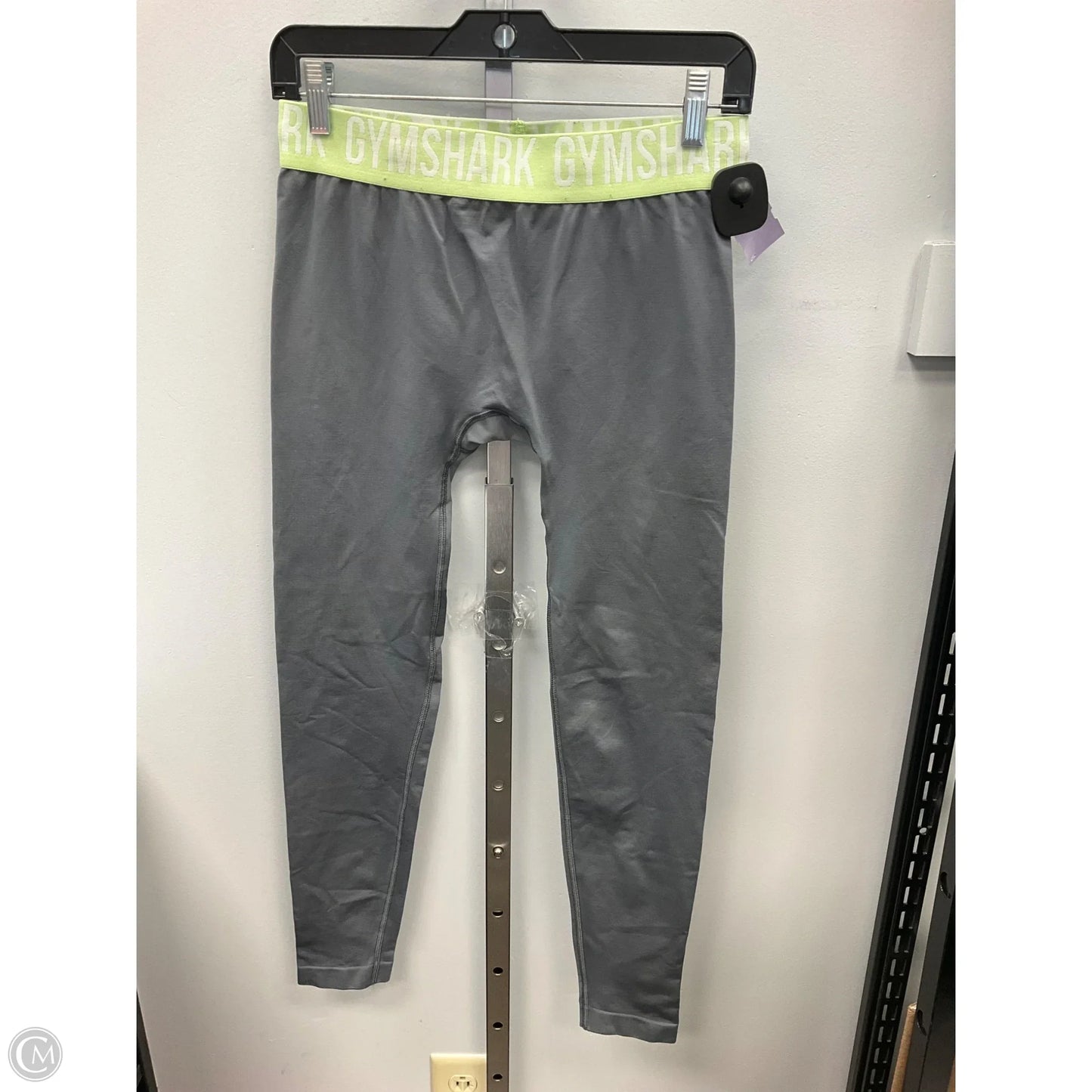 Athletic Leggings By Gym Shark In Grey, Size: L