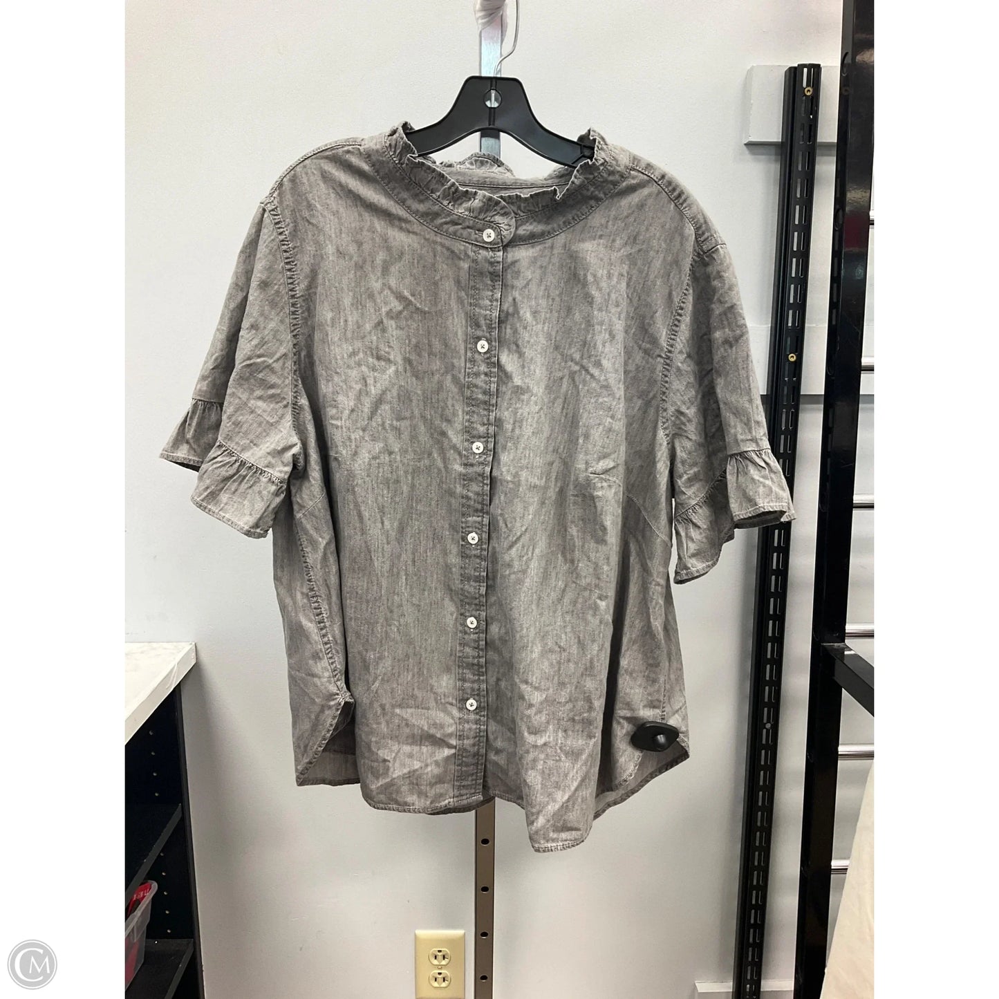 Top Short Sleeve By Talbots In Grey, Size: 2x